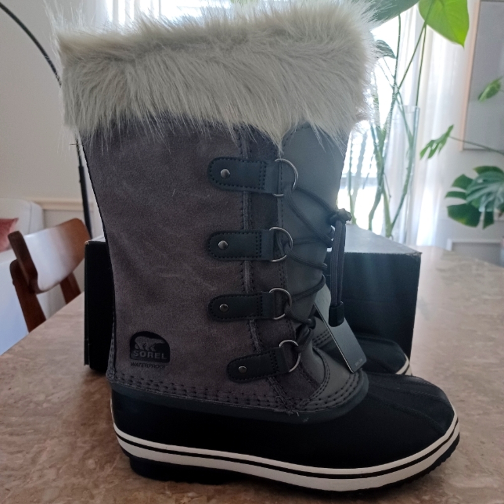 Sorel kids Joan of Artic boots